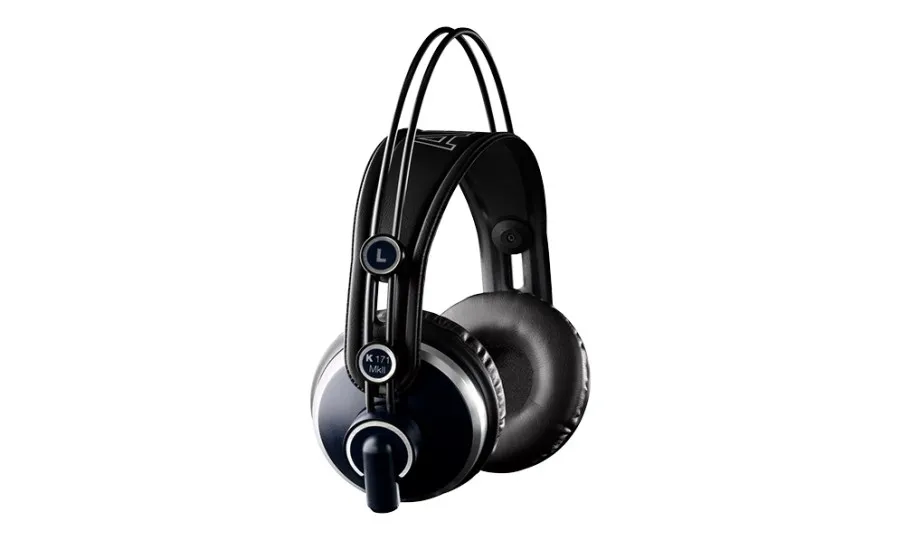 AKG K171 MKII