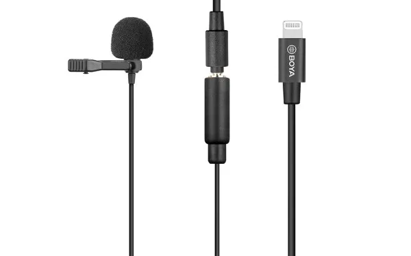BOYA BY-M2 - микрофон брошка за iOS