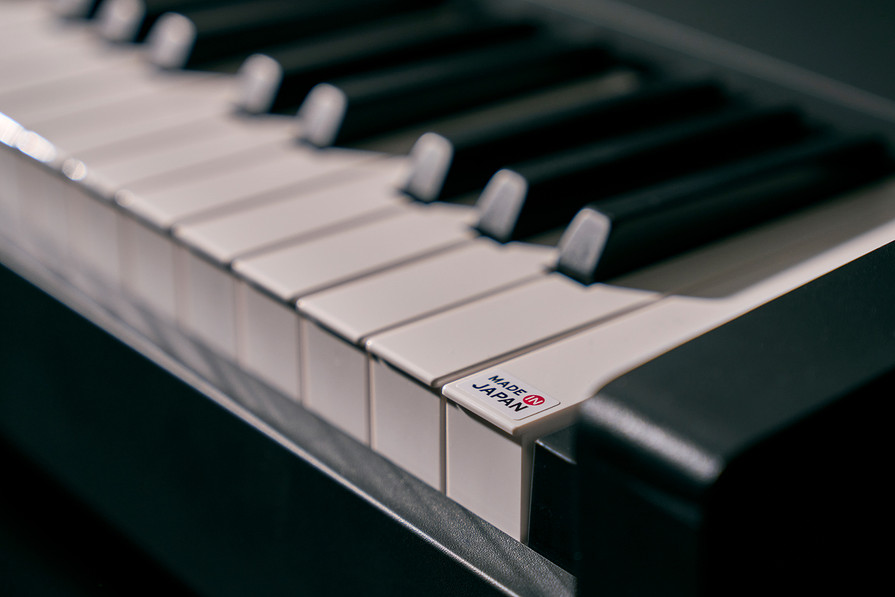 KORG E1 AIR Digital Piano