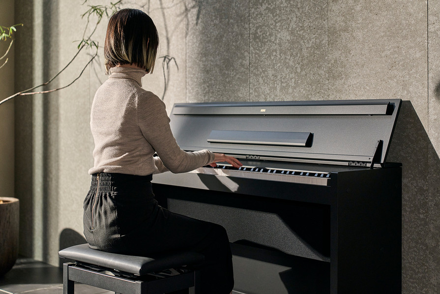 KORG E1 AIR Digital Piano