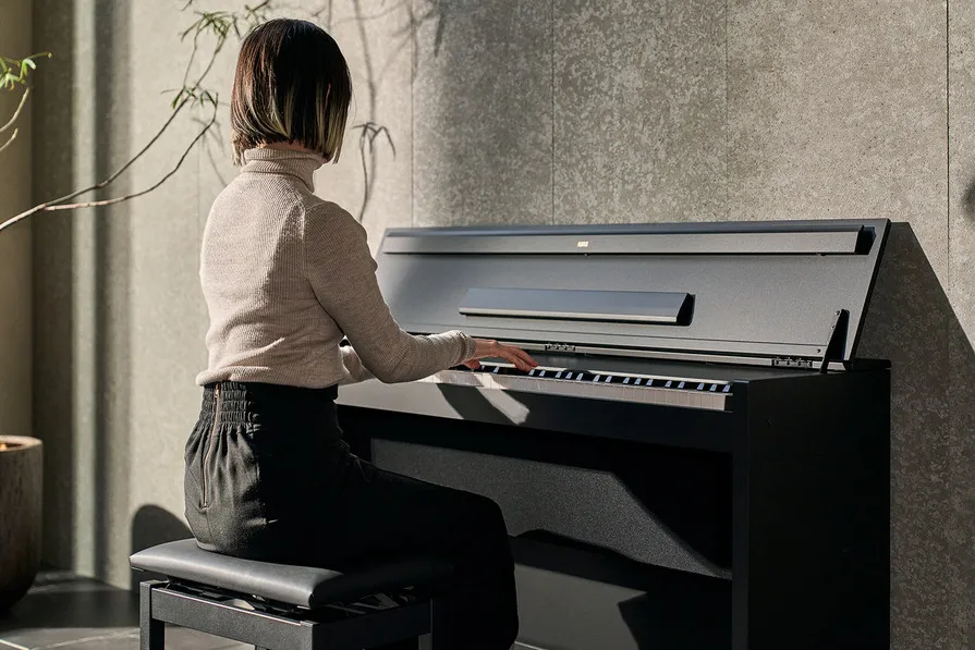 KORG E1 AIR Digital Piano