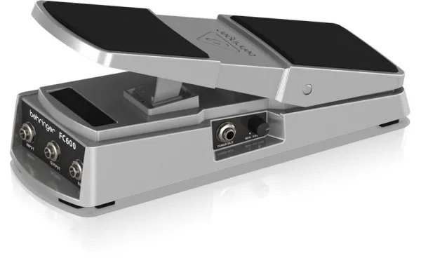 Behringer FC600