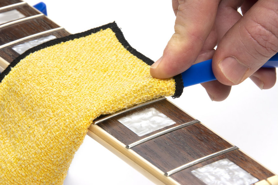 Music Nomad F-ONE Unfinished Fretboard Care Kit - Oil, Cloth, Brush