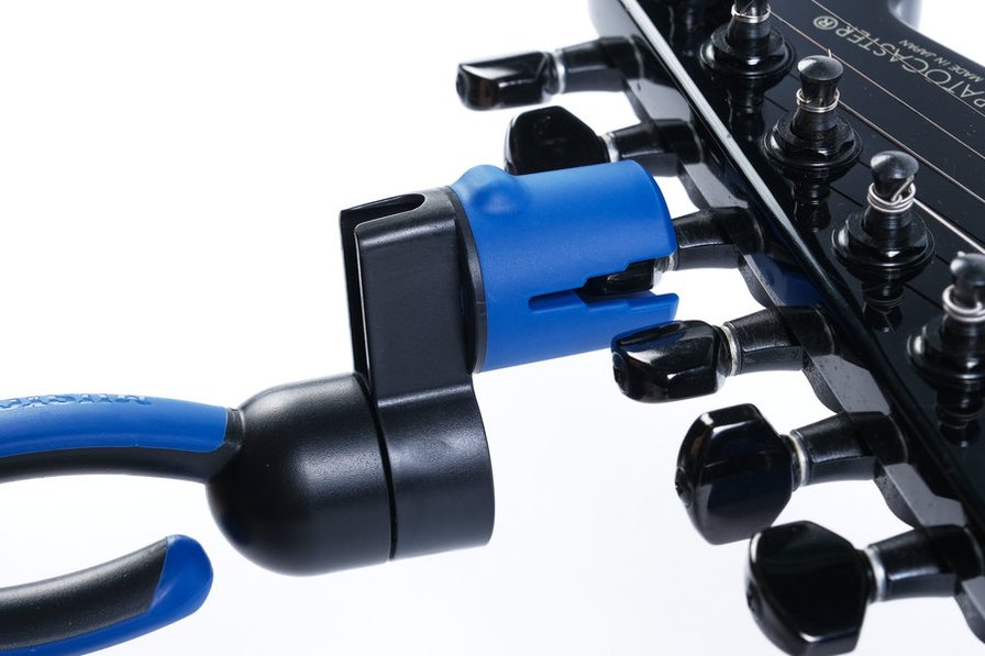 Music Nomad GRIP ONE - All in ONE String Winder, Cutter, Puller