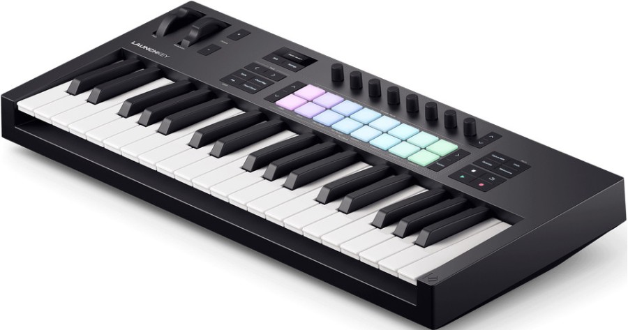 Novation Launchkey 37 MK4