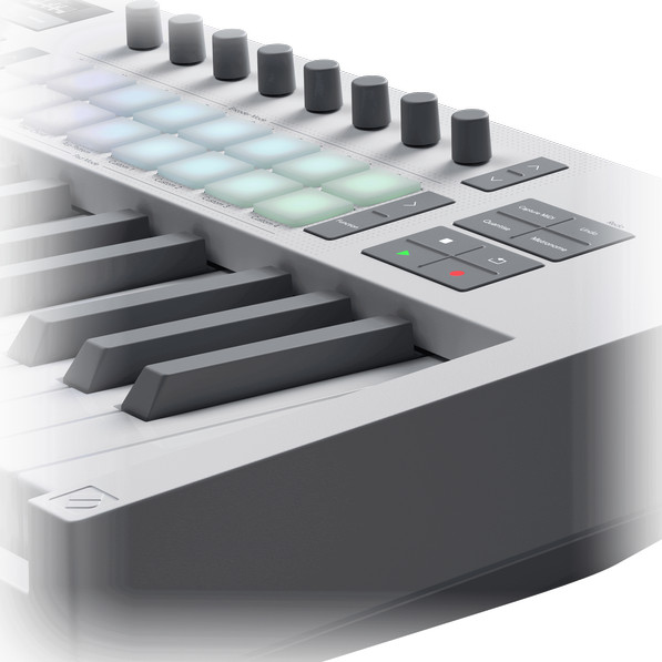 Novation Launchkey 49 MK4 White