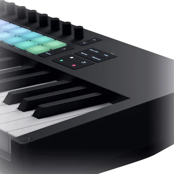 Novation Launchkey 61 MK4