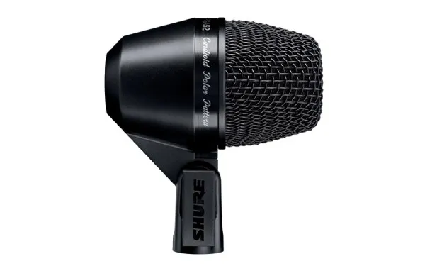 SHURE PGA52 микрофон за бас барабан