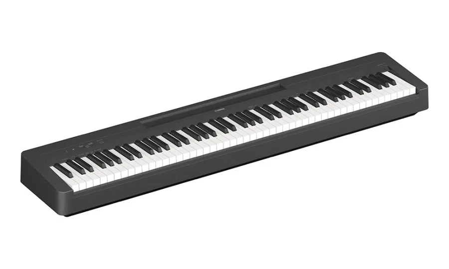 Yamaha P-145 B