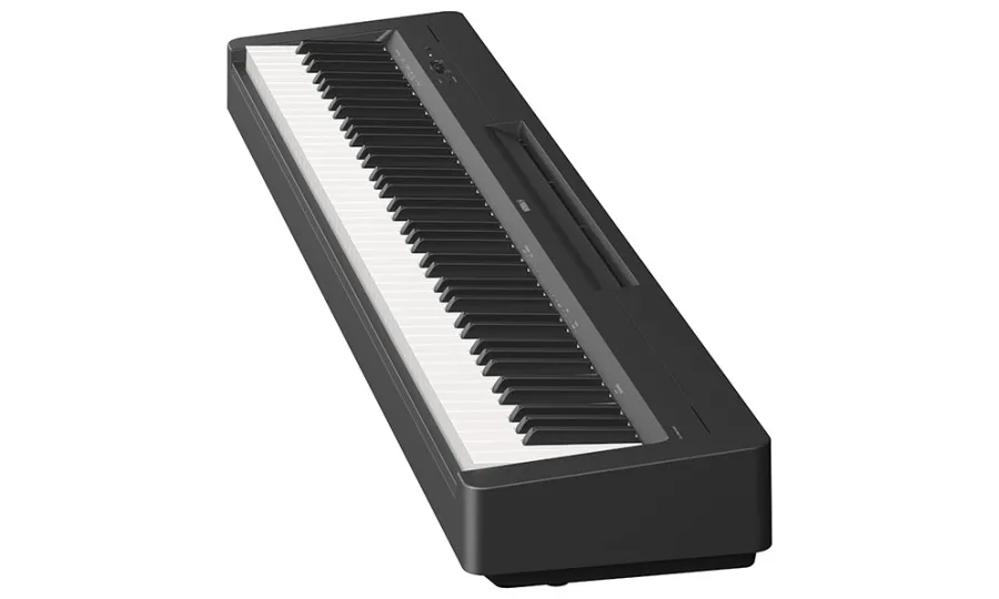 Yamaha P-145 B