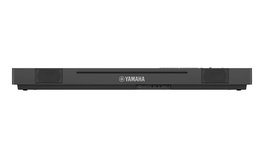 Yamaha P-225 B