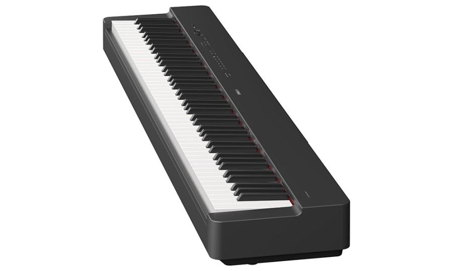 Yamaha P-225 B