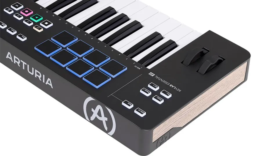 Arturia KeyLab Essential 3 61 Black