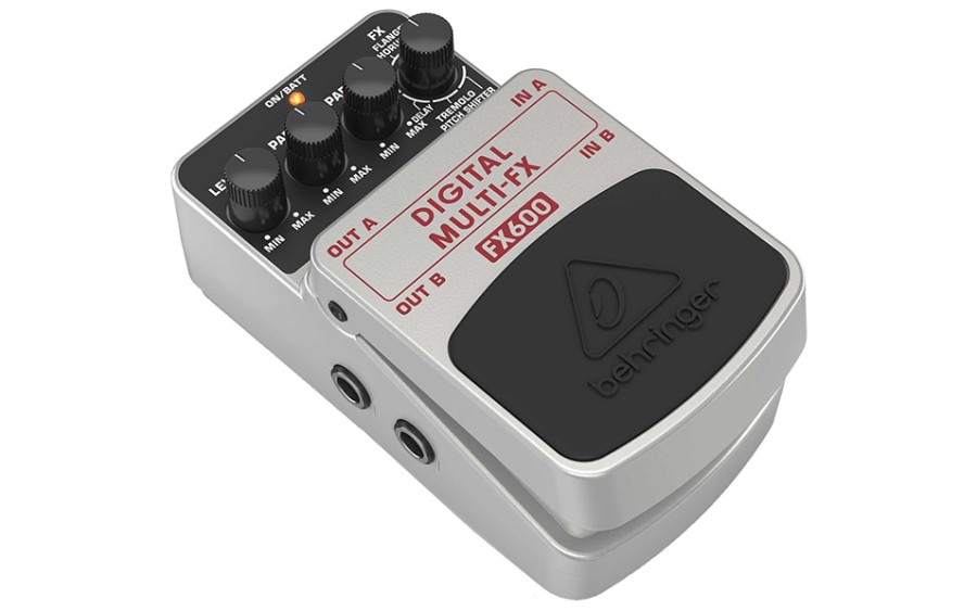 Behringer FX600