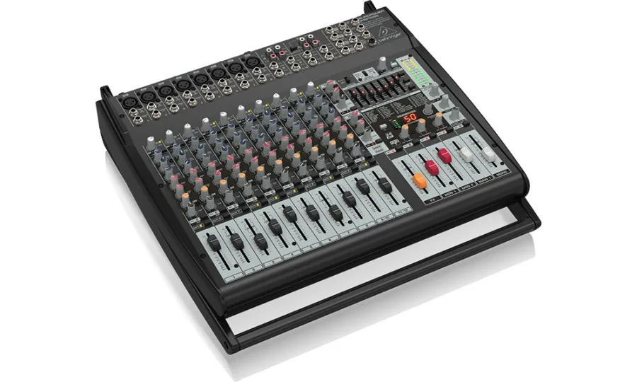 Behringer PMP4000