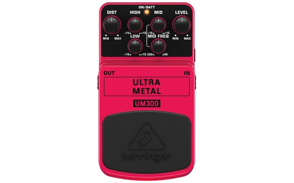 Behringer UM300
