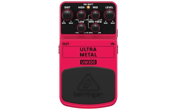 Behringer UM300