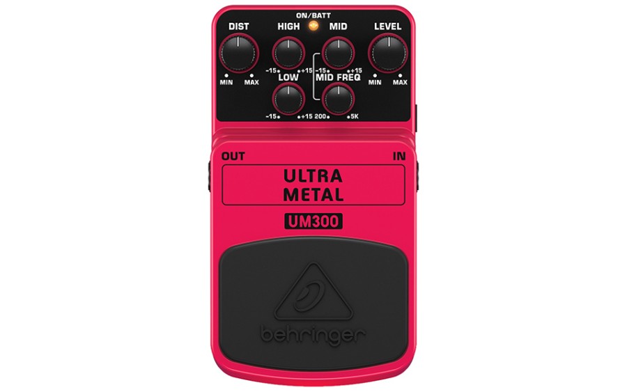 Behringer UM300