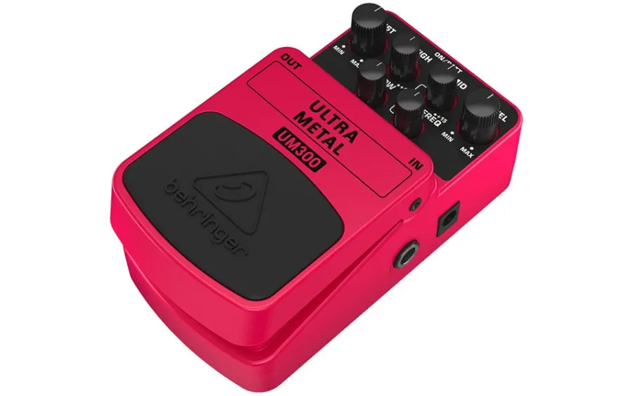 Behringer UM300