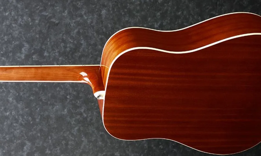Ibanez PF15 NT