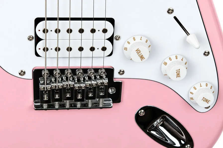 Електрическа китара Soundmart SME-G2S-PK, Тип Stratocaster HSS, Розова