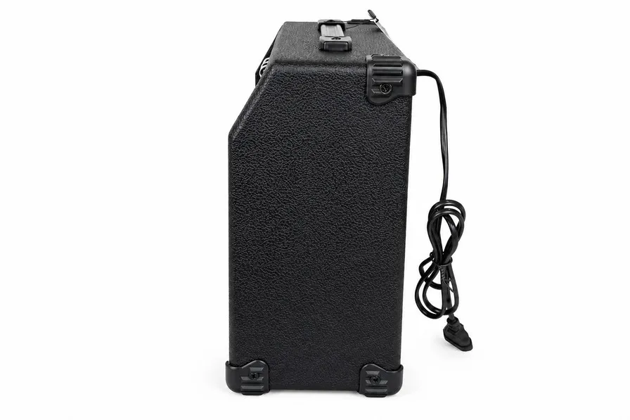 Комбо усилвател Soundmart SM-15