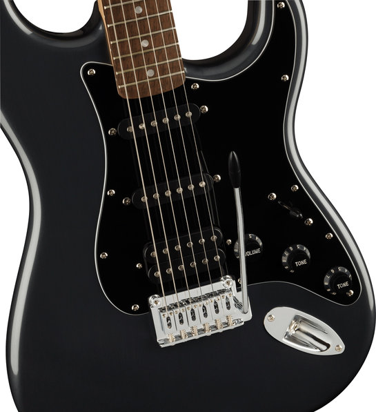 Squier Affinity Stratocaster HSS Pack BK