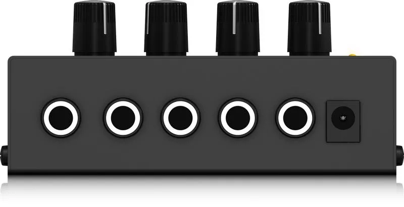 Behringer HA400