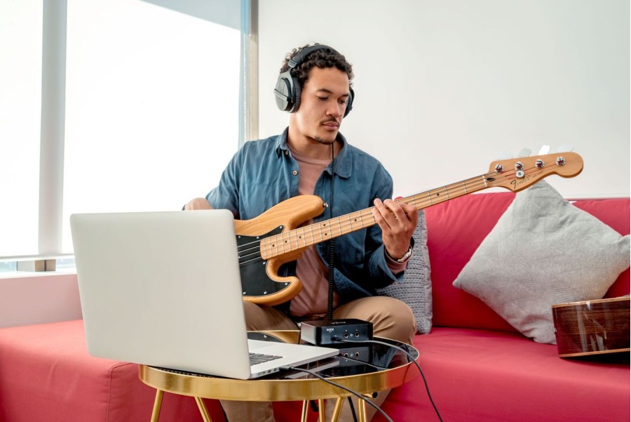 RODE AI-1