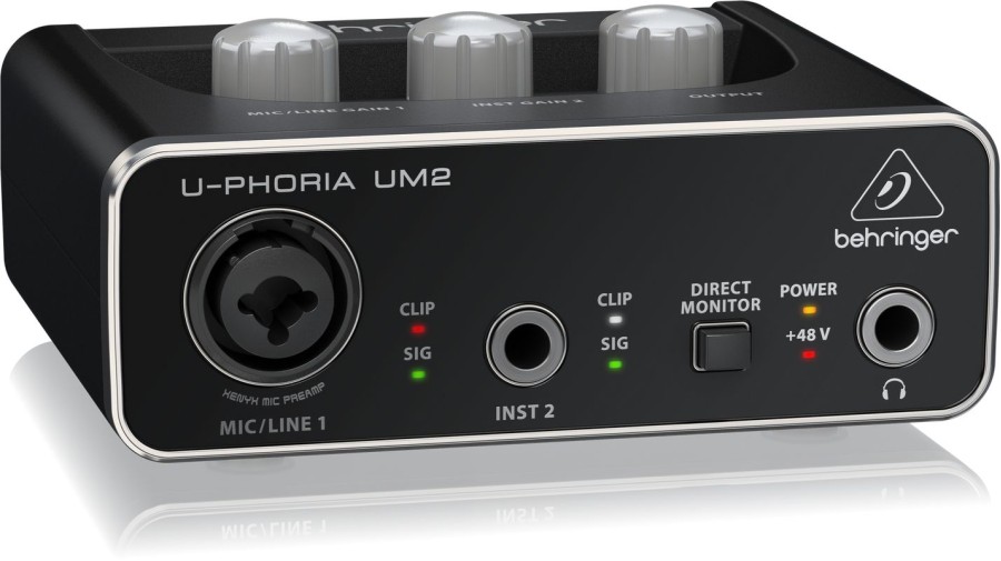 Behringer UM 2