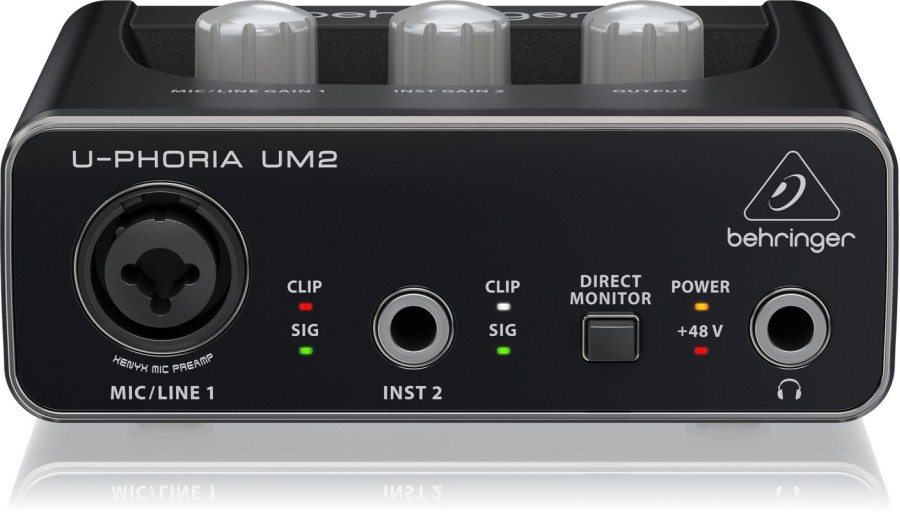 Behringer UM 2