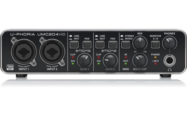 Behringer UMC 204 HD