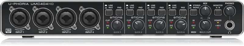 Behringer UMC 404 HD
