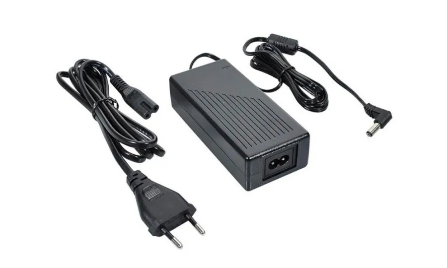 Medeli Intermezzo Series DP280K/WH