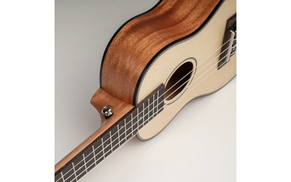 Концертно укулеле Cascha HH 2151, Solid Top