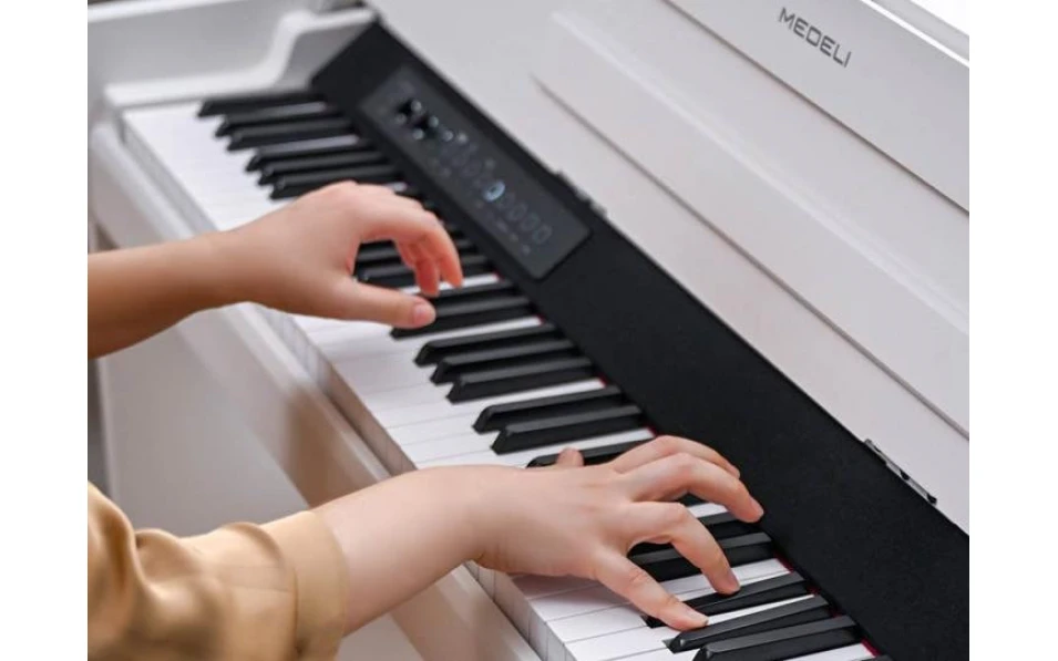 Medeli Andromeda Series CP203/WH