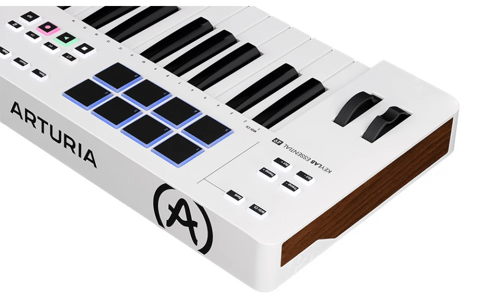 Arturia KeyLab Essential 3 49 White