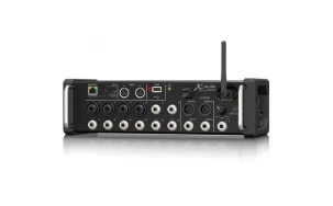 Behringer XR12
