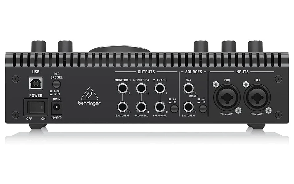 Behringer Studio L
