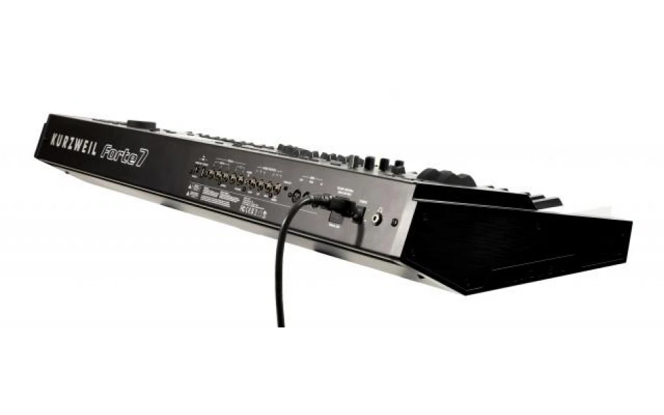 Синтезатор KURZWEIL Forte 7