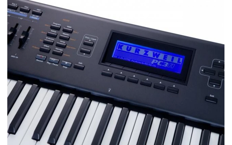 Синтезатор KURZWEIL PC3A7