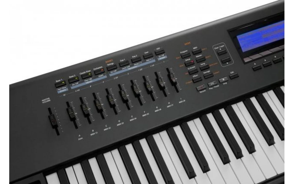 Синтезатор KURZWEIL PC3A8