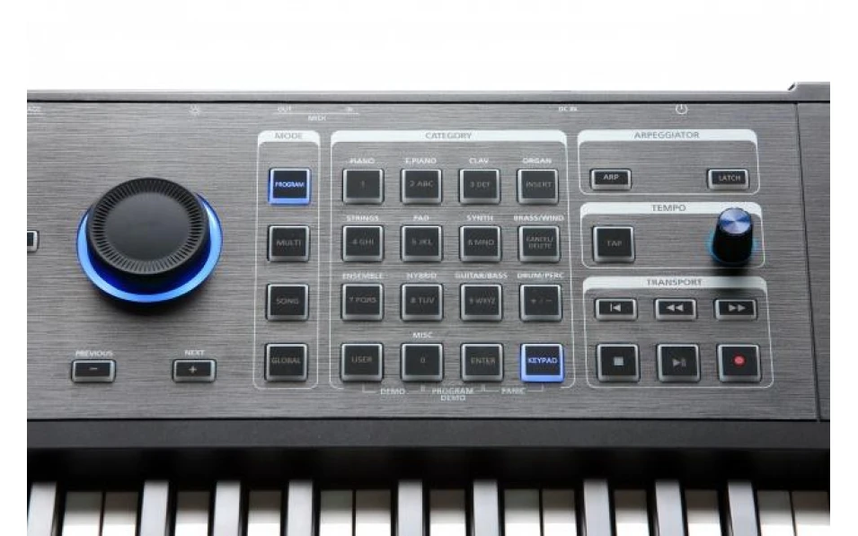 Синтезатор KURZWEIL PC4