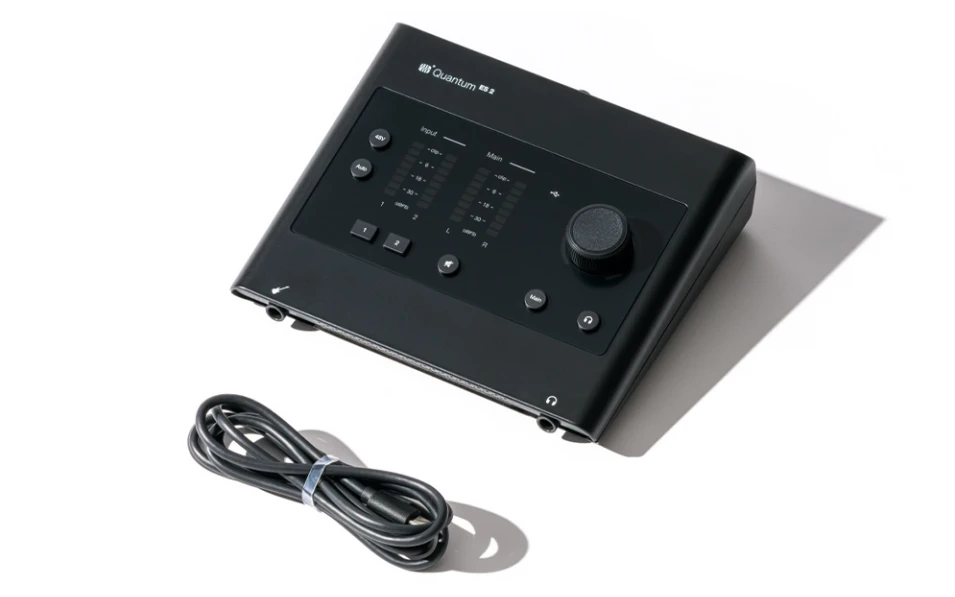 Presonus Quantum ES 2 Ultimate Bundle, Black