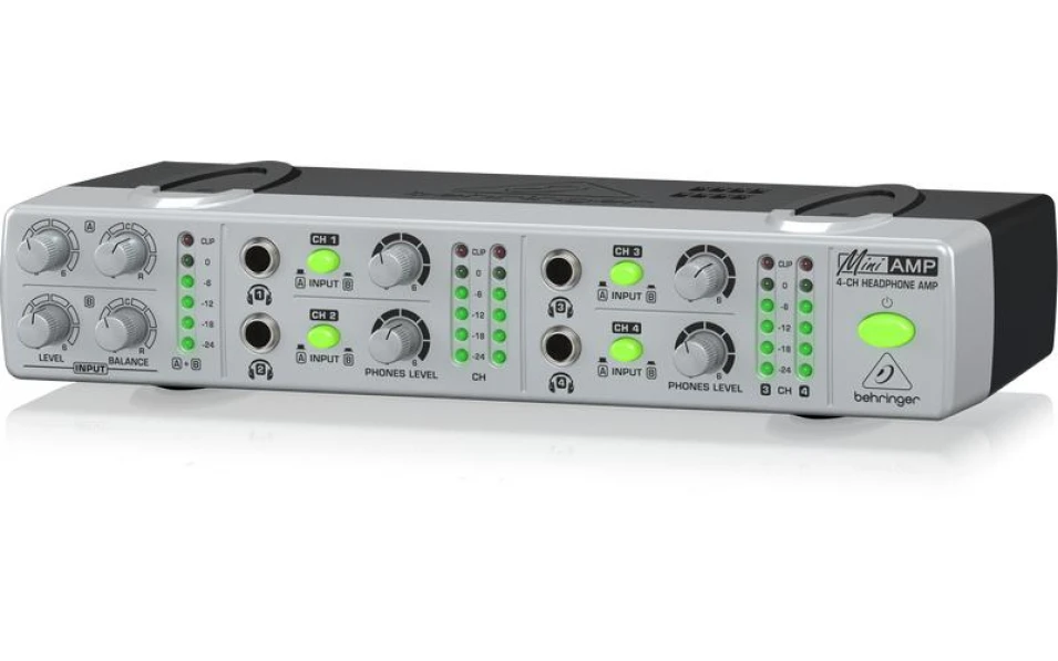Behringer AMP800