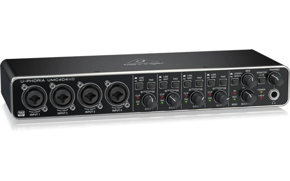 Behringer UMC 404 HD