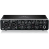 Behringer UMC 204 HD